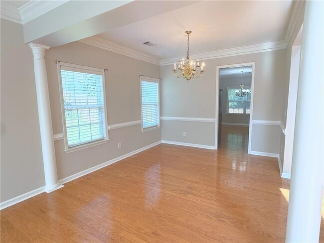 Building Photo - 12442 Waterside Dr