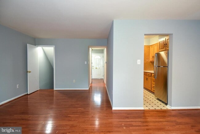 Foto del edificio - 14 Fenceline Dr