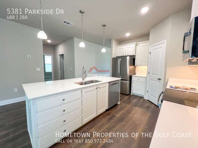 Foto del edificio - 5381 Parkside Dr
