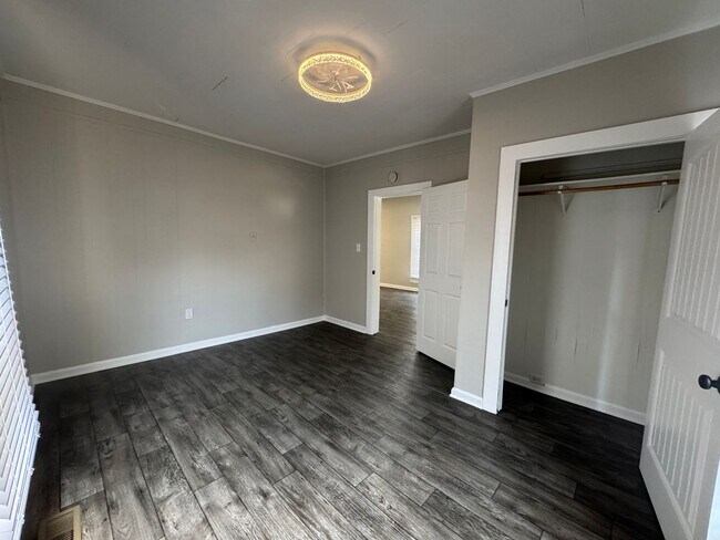 Foto del edificio - 269 Academy Ave NW