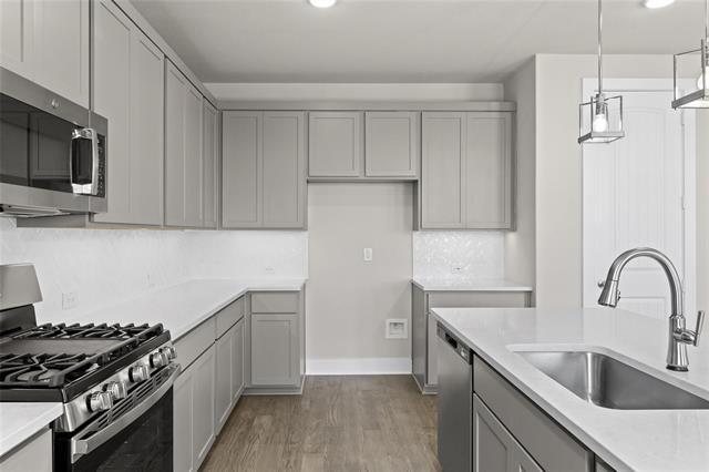 Building Photo - 5104 Doliver Dr