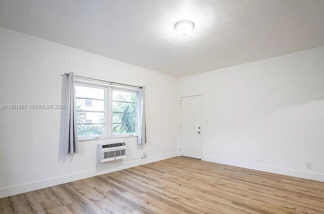 Building Photo - 245 79th St