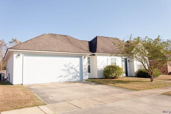 Building Photo - 7132 Marshall Bond Dr
