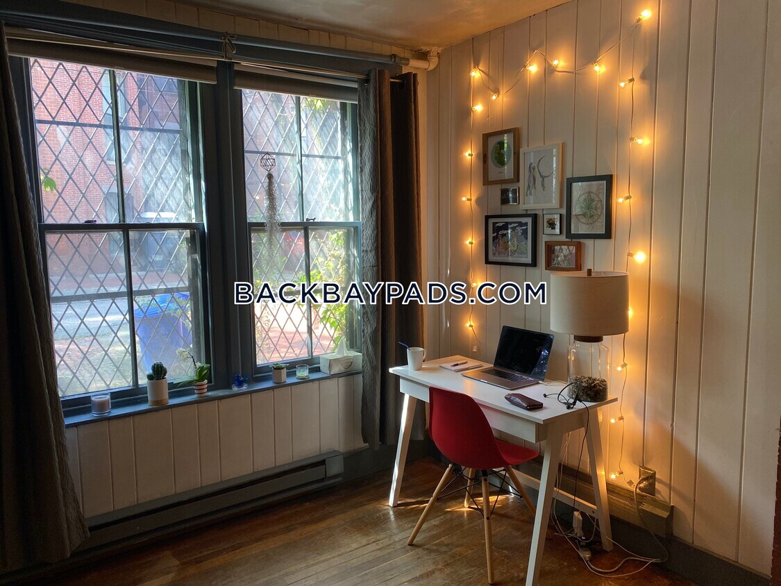 Foto principal - 116 Marlborough St