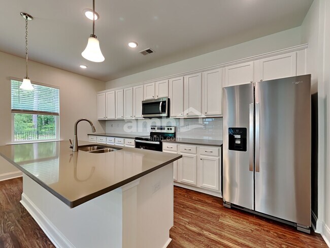 Foto del edificio - 1151 Alice Smalls Rd