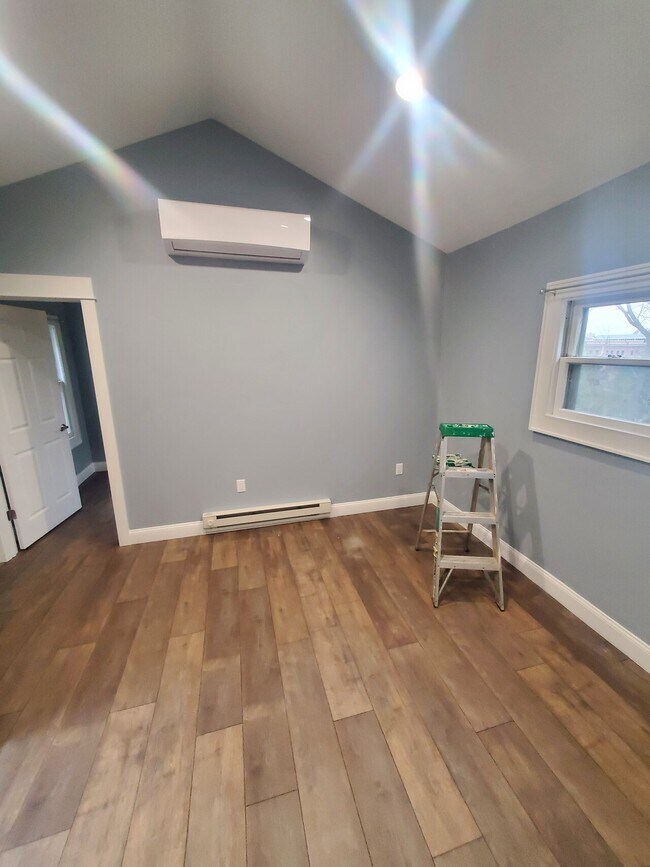 Foto del edificio - 1289 1/2 Walnut