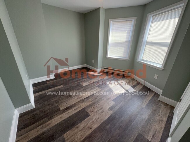 Foto del edificio - 6139 Vine St