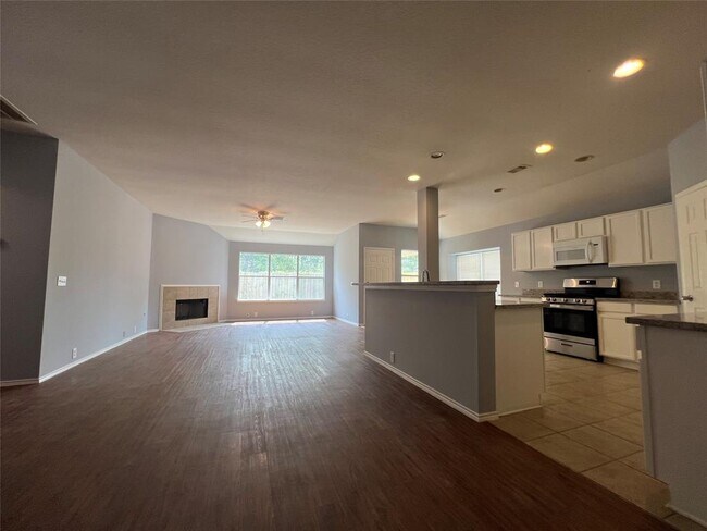 Foto del edificio - 1307 Spring City Ct