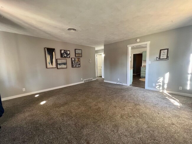 Foto del edificio - 240 St Andrew St