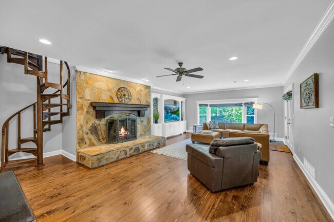 Building Photo - 115 Wexford Pl