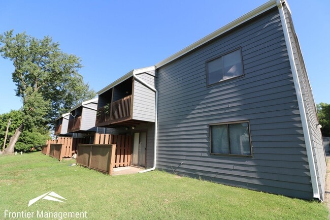 Foto del edificio - 1500 McCain Ln