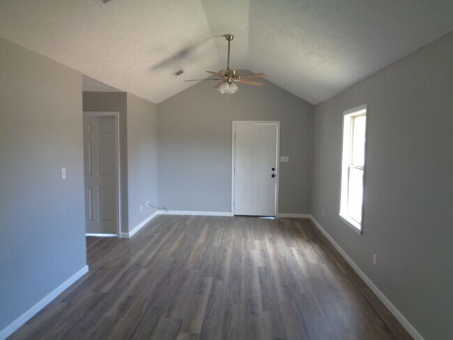 Foto del edificio - ****JUST REDUCED****1582 CR 885 Saltillo, ...