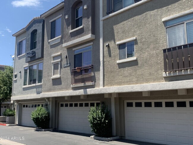 Foto del edificio - 280 S Evergreen Rd