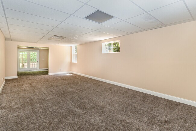 Foto del edificio - 1428 Wexford Downs Ln