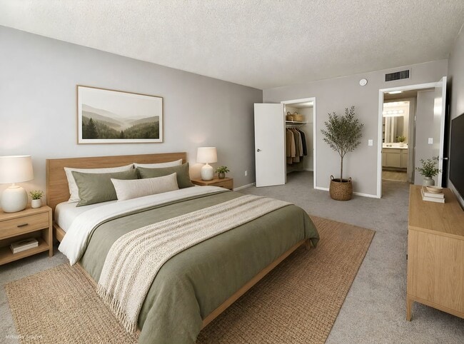 Interior Photo - Central Park at East Bay