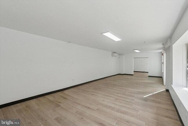 Foto del edificio - 1538 Pine St