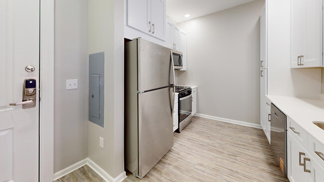 Interior Photo - Bradlee Danvers