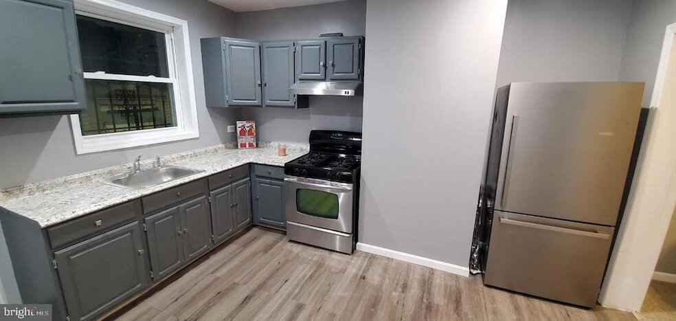 Foto principal - 437 N Robinson St