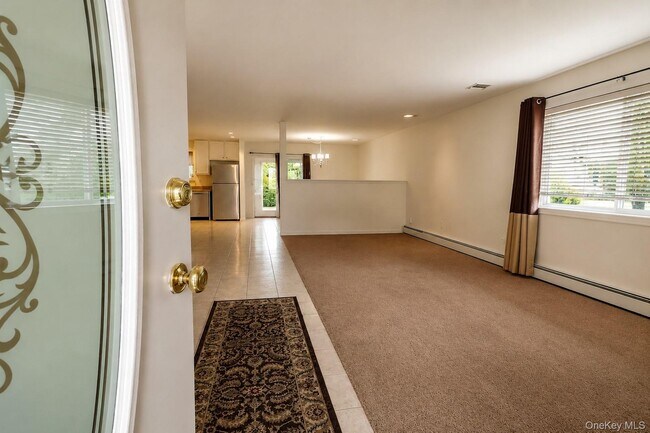 Building Photo - 263 Tamerisk Ln