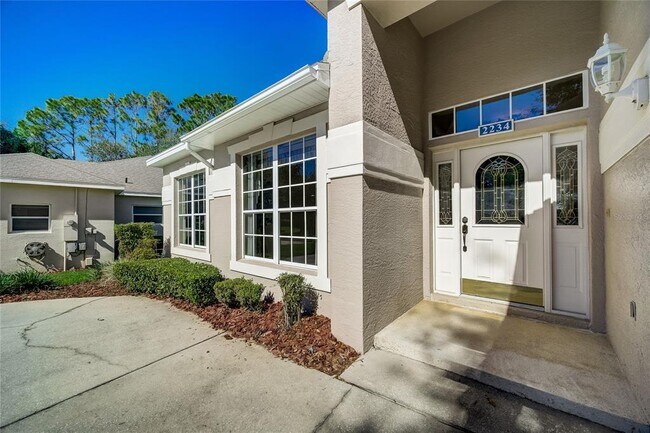 Foto del edificio - 2234 Fenton Ave