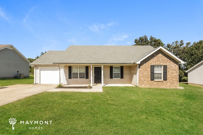 Building Photo - 1320 Lyndsey Ridge Dr