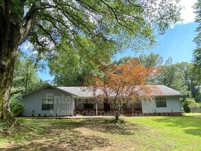 Building Photo - 7751 Macon Rd