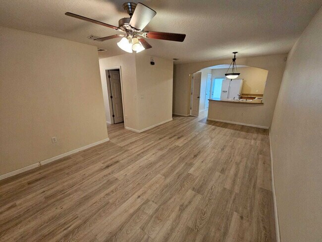 Foto del edificio - Titusville Townhome