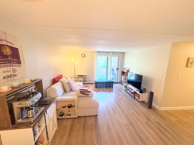 Foto del edificio - 12 Ellery St