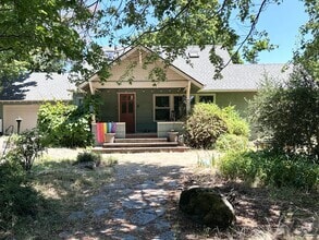 Building Photo - 7330 SW 53rd Ave