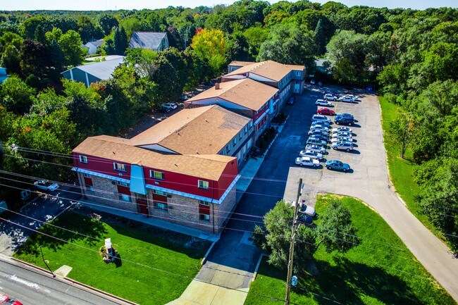 Building Photo - 105 N Kendall Ave