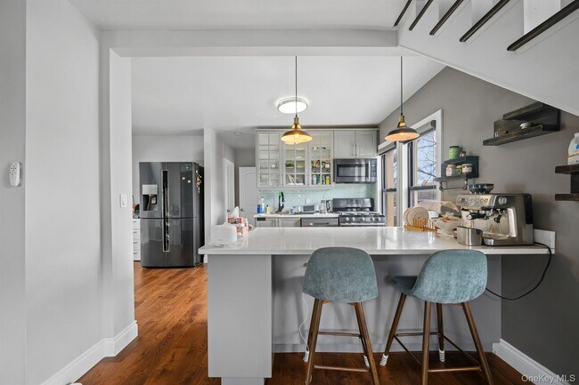 Foto del edificio - 60-17 172nd St