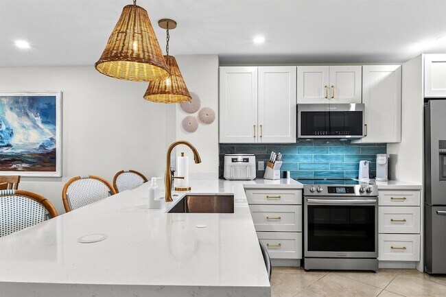 Foto del edificio - 111 N Pompano Beach Blvd