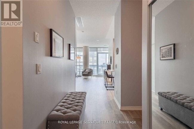 Building Photo - 51 E Liberty St