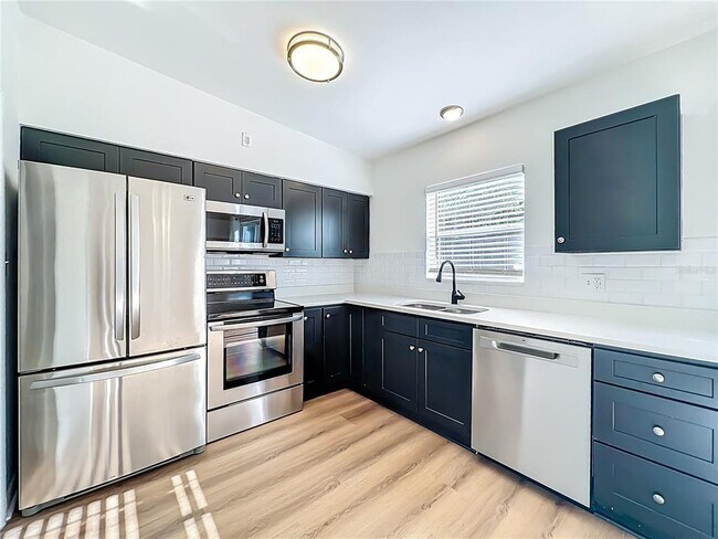 Foto del edificio - 2001 Conway Gardens Rd