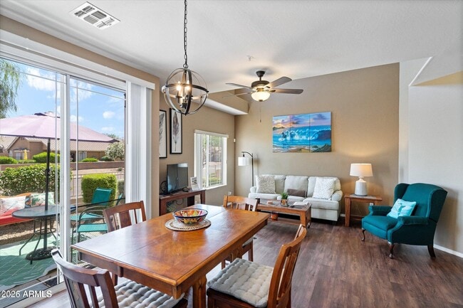 Building Photo - 9750 N Monterey Dr