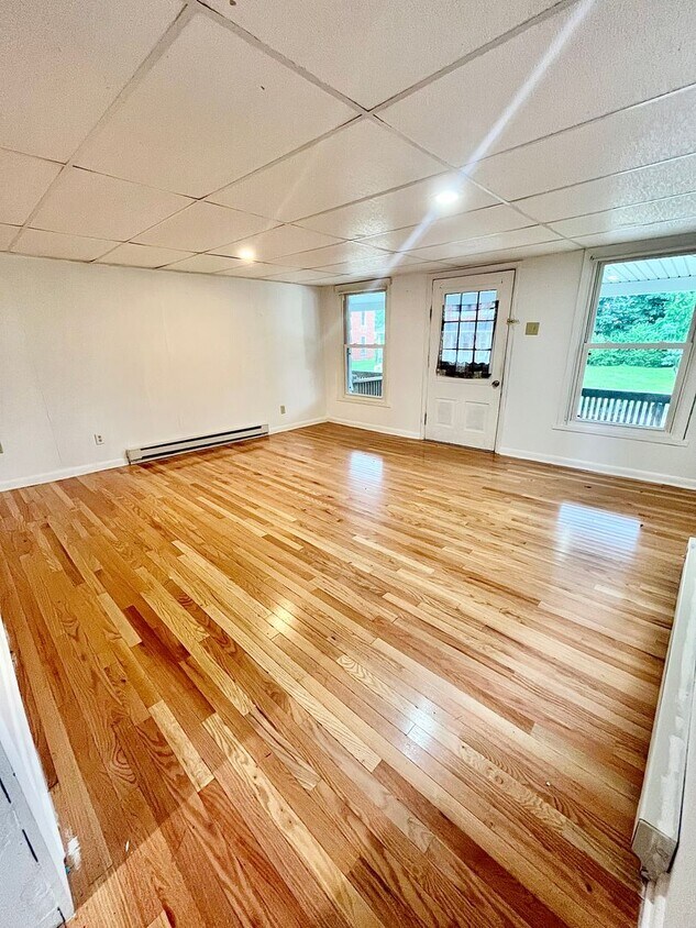 Foto principal - 380 Walnut St