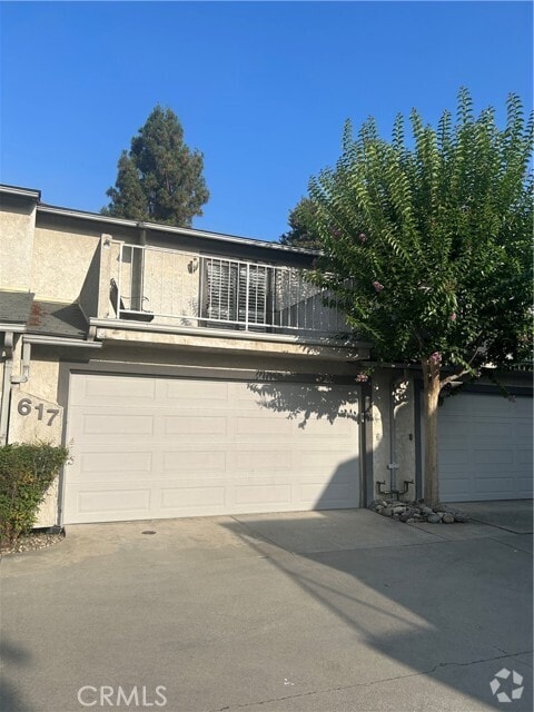 Building Photo - 617 Monterey Ave
