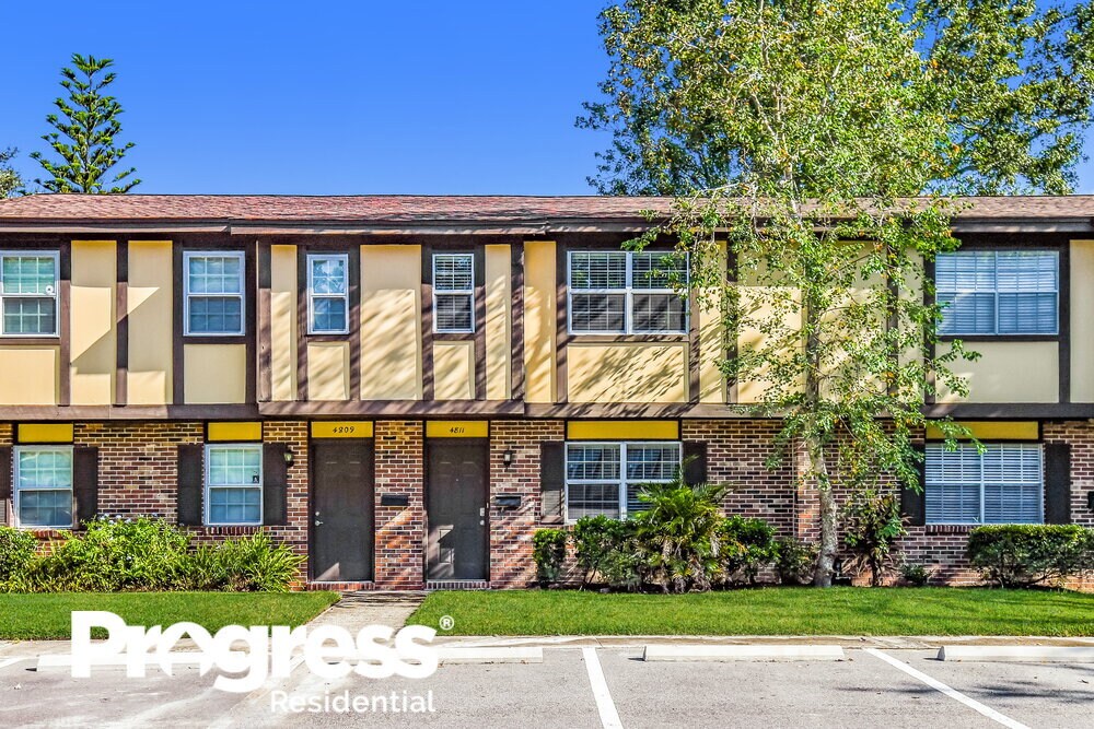 4811 Cherwell Ln, Jacksonville, FL 32217 Townhome Rentals in