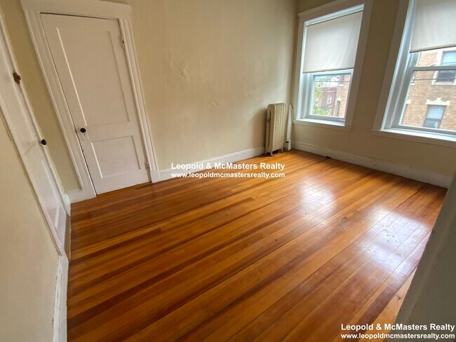 Foto del edificio - 165 Kelton St