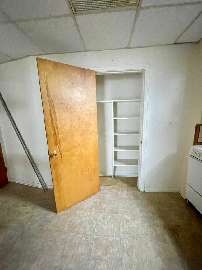 despensa de la cocina - 219 Chestnut St