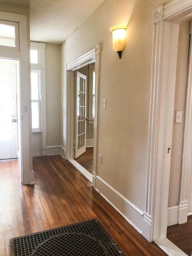 Foto del edificio - 320 Wolfe St