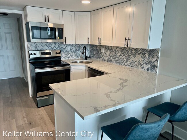 Building Photo - 1 br, 1 bath House - 9510 Amherst Ave. Uni...
