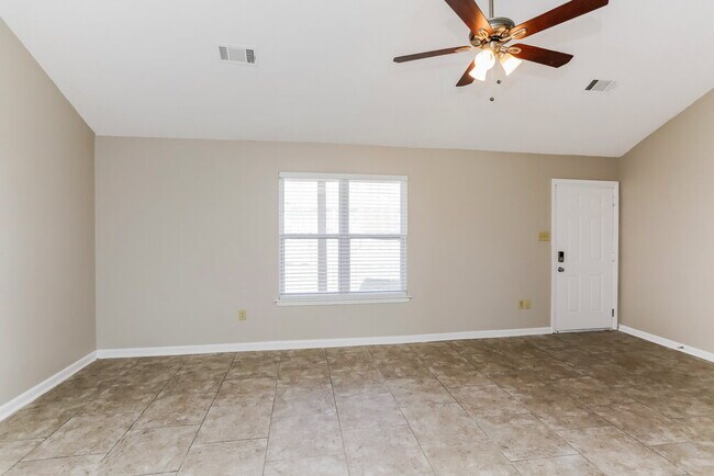 Foto del edificio - 5305 Oak Court Cove N