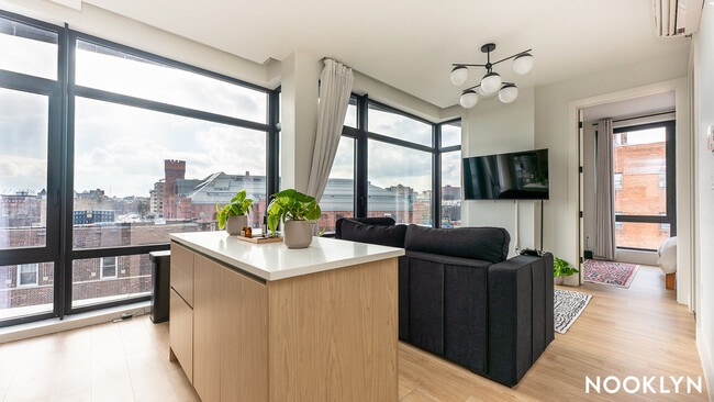 Building Photo - 11 Herkimer St