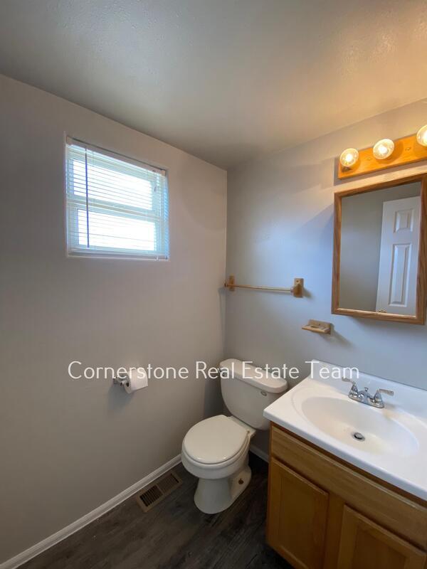 Foto del edificio - 901 Teal Ct