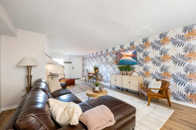 Building Photo - 432 N 1st St