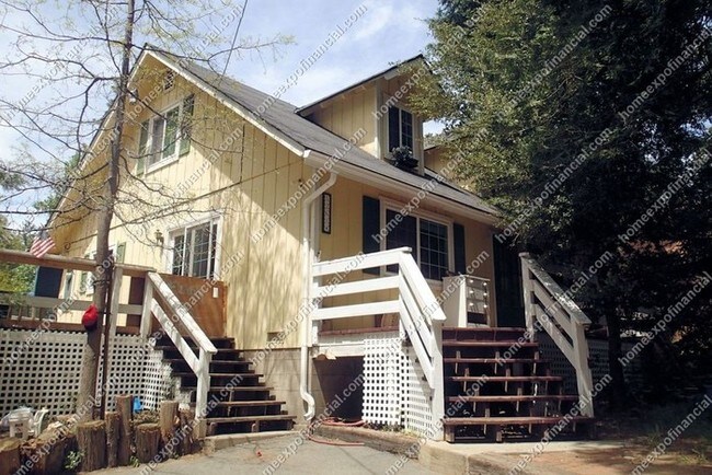 Building Photo - 52614 Laurel Trail