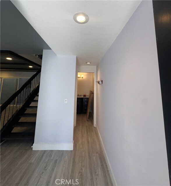Foto del edificio - 605 Rainier Way