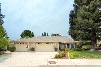 Building Photo - 2460 Stabler Ln