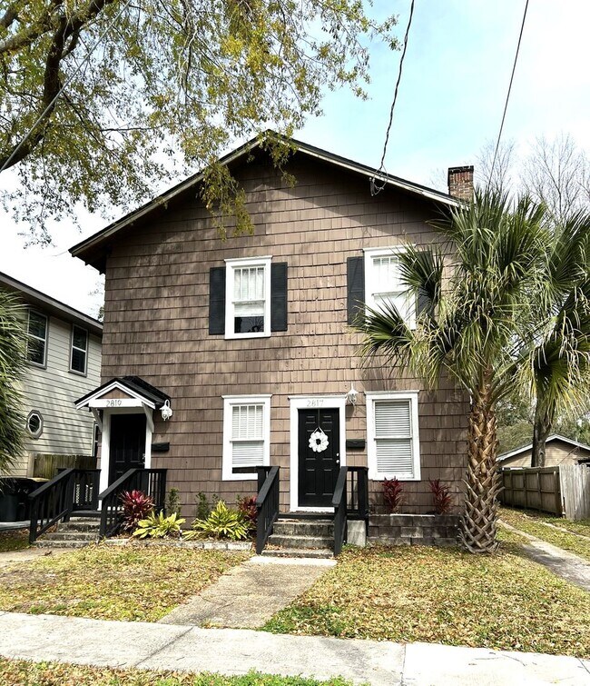 Building Photo - Riverside Luxury 2BR/1BA Apartment